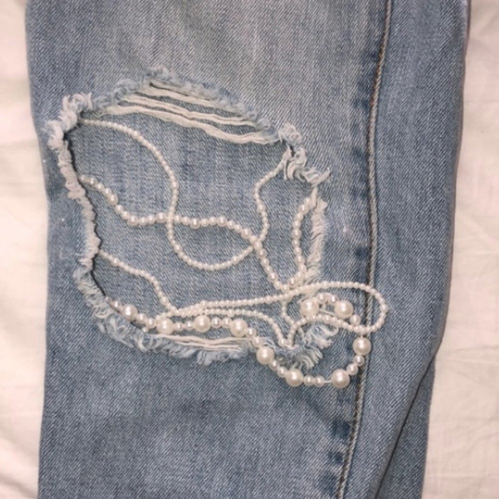 Distressed ripped Jeans with Pearl detailing